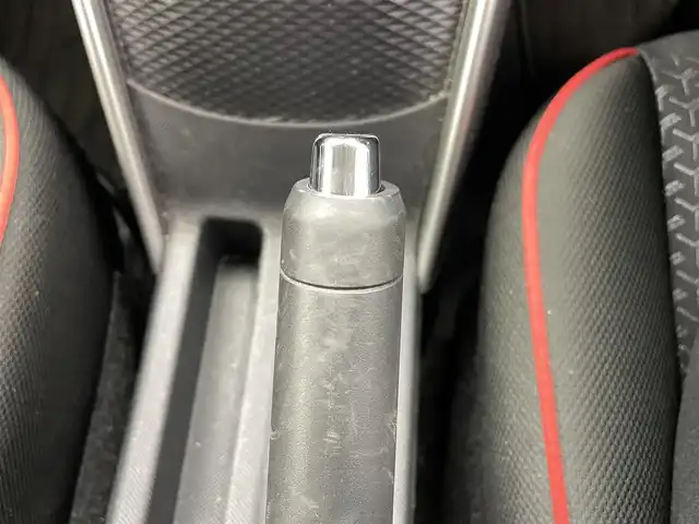 トヨタ ライズ Z 熊本県 2020(令2)年 2.6万km マスタードイエローマイカメタリック 禁煙車　/アルパイン９インチナビ（ＣＤ・ＤＶＤ・フルセグ・ＢＴ・ＳＤ・ＵＳＢ）/バックカメラ　/ＥＴＣ　/前席シートヒーター　/前後クリアランスソナー/スマートアシスト/・衝突軽減ブレーキ/・誤発進抑制/・車線逸脱警報/・ふらつき警報機能/・アダブティブクルーズコントロール/・オートハイビーム/・アダプティブハイビームアシスト/横滑り防止/アイドリングストップ/純正フロアマット/純正17インチAW/オートライト/LEDヘッドライト/フォグランプ/スマートキー/プッシュスタート/スペアキー1本/保証書/取扱説明書