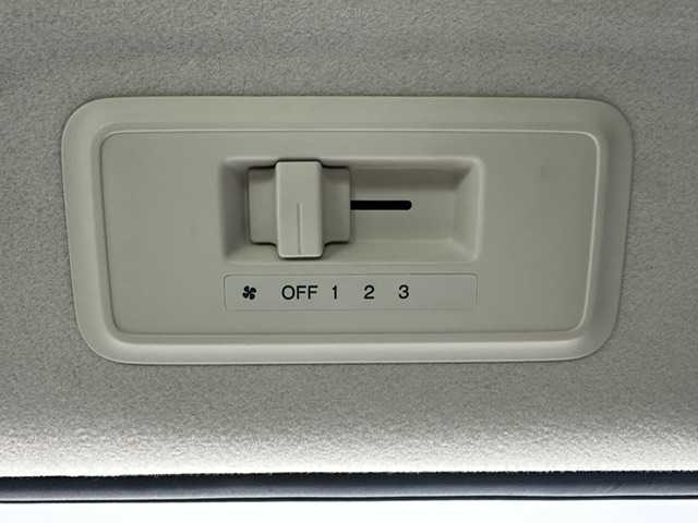 ホンダ ステップワゴン G インターナビコンフォートセレ 兵庫県 2012(平24)年 10.9万km ホワイトオーキッドパール 純正ナビ＆フルセグTV/（CD＆DVD＆MSV）/バックカメラ/両側パワースライドドア/クルーズコントロール/社外17inアルミホイール/モデューロエアロ/ETC/ドアバイザー/純正フロアマット/オートライト/HIDライト/電動格納ミラー/