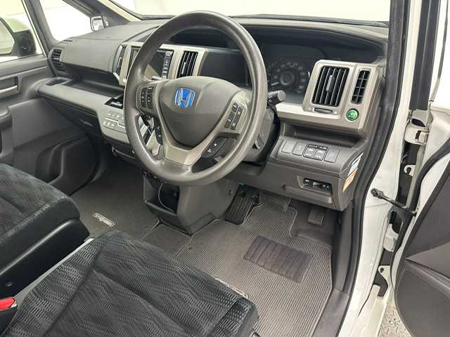 ホンダ ステップワゴン G インターナビコンフォートセレ 兵庫県 2012(平24)年 10.9万km ホワイトオーキッドパール 純正ナビ＆フルセグTV/（CD＆DVD＆MSV）/バックカメラ/両側パワースライドドア/クルーズコントロール/社外17inアルミホイール/モデューロエアロ/ETC/ドアバイザー/純正フロアマット/オートライト/HIDライト/電動格納ミラー/