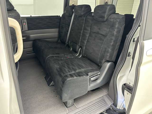 ホンダ ステップワゴン G インターナビコンフォートセレ 兵庫県 2012(平24)年 10.9万km ホワイトオーキッドパール 純正ナビ＆フルセグTV/（CD＆DVD＆MSV）/バックカメラ/両側パワースライドドア/クルーズコントロール/社外17inアルミホイール/モデューロエアロ/ETC/ドアバイザー/純正フロアマット/オートライト/HIDライト/電動格納ミラー/