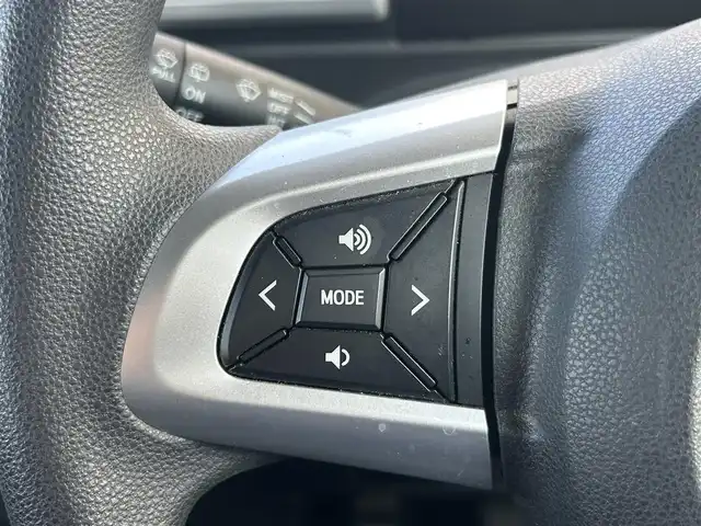 ダイハツ ウェイク X SA 宮崎県 2015(平27)年 12.3万km ブラックマイカメタリック (株)IDOMが運営する【じしゃロン宮崎店】の自社ローン対象車両になります。こちらは現金ご利用時の価格です。/自社ローンご希望の方は別途その旨お申付け下さい。//ナビ(AVIC-RZ06)//TV/CD/DVD/Bluetooth//ETC//バックカメラ//片側パワースライドドア//純正フロアマット//社外アルミホイール//ドアバイザー//オートライト//ステアリングスイッチ