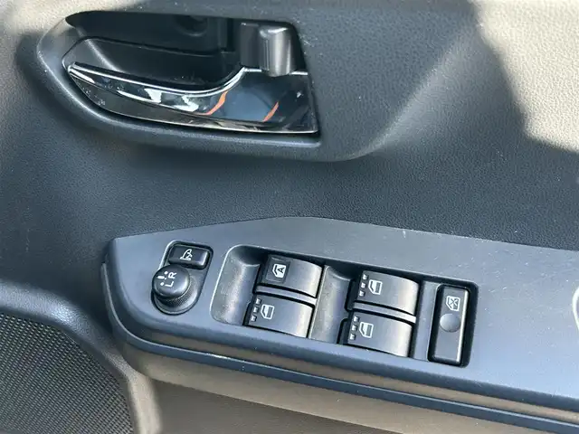 ダイハツ ウェイク X SA 宮崎県 2015(平27)年 12.3万km ブラックマイカメタリック (株)IDOMが運営する【じしゃロン宮崎店】の自社ローン対象車両になります。こちらは現金ご利用時の価格です。/自社ローンご希望の方は別途その旨お申付け下さい。//ナビ(AVIC-RZ06)//TV/CD/DVD/Bluetooth//ETC//バックカメラ//片側パワースライドドア//純正フロアマット//社外アルミホイール//ドアバイザー//オートライト//ステアリングスイッチ