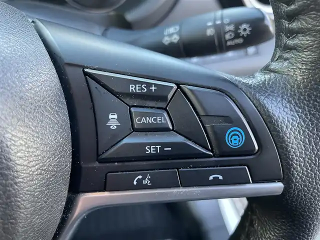 日産 キックス X 長野県 2021(令3)年 9.8万km ブリリアントホワイトパール/ピュアブラック 2トーン ワンオーナー/フルセグテレビ/AM/FM/Bluetooth/全方位カメラ/ハンドルヒーター/シートヒーター/ETC/プッシュスタート/LEDヘッドライト/ドライブレコーダー/フォグランプ/ドアバイザー/e-power/クルーズコントロール/スペアキー/パワーウィンドウ/電動格納ミラー/コーナーセンサー/オートハイビーム/ノーマルタイヤ有