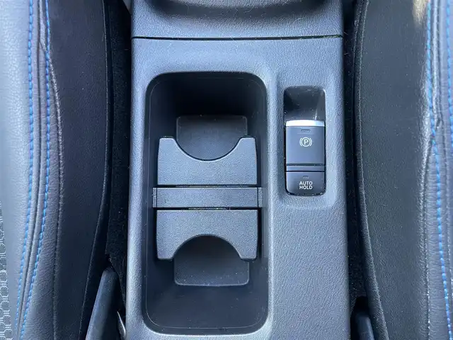 日産 キックス X 長野県 2021(令3)年 9.8万km ブリリアントホワイトパール/ピュアブラック 2トーン ワンオーナー/フルセグテレビ/AM/FM/Bluetooth/全方位カメラ/ハンドルヒーター/シートヒーター/ETC/プッシュスタート/LEDヘッドライト/ドライブレコーダー/フォグランプ/ドアバイザー/e-power/クルーズコントロール/スペアキー/パワーウィンドウ/電動格納ミラー/コーナーセンサー/オートハイビーム/ノーマルタイヤ有