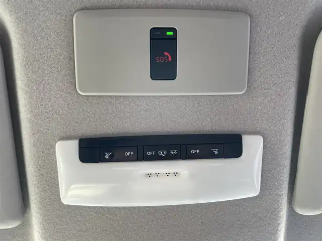 日産 キックス X 長野県 2021(令3)年 9.8万km ブリリアントホワイトパール/ピュアブラック 2トーン ワンオーナー/フルセグテレビ/AM/FM/Bluetooth/全方位カメラ/ハンドルヒーター/シートヒーター/ETC/プッシュスタート/LEDヘッドライト/ドライブレコーダー/フォグランプ/ドアバイザー/e-power/クルーズコントロール/スペアキー/パワーウィンドウ/電動格納ミラー/コーナーセンサー/オートハイビーム/ノーマルタイヤ有