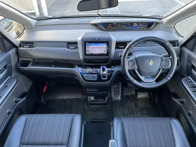 ホンダ フリード＋ ハイブリット EX 東京都 2018(平30)年 7万km ホワイトオーキッドパール 純正ナビ　/バックカメラ　/Bluetooth　/CD　/DVD　/フルセグTV　/両側電動スライドドア　/レーダークルーズコントロールシステム　/ドライブレコーダー　/ETC　/純正アルミホイール　/フロアマット　/純正LED/ホンダセンシング/ABS/横滑り防止装置/レーンアシスト/衝突被害軽減システム