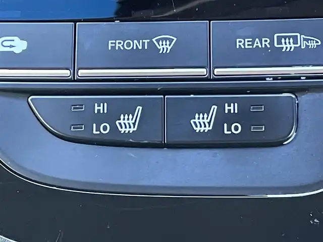 ホンダ フリード＋ ハイブリット EX 東京都 2018(平30)年 7万km ホワイトオーキッドパール 純正ナビ　/バックカメラ　/Bluetooth　/CD　/DVD　/フルセグTV　/両側電動スライドドア　/レーダークルーズコントロールシステム　/ドライブレコーダー　/ETC　/純正アルミホイール　/フロアマット　/純正LED/ホンダセンシング/ABS/横滑り防止装置/レーンアシスト/衝突被害軽減システム