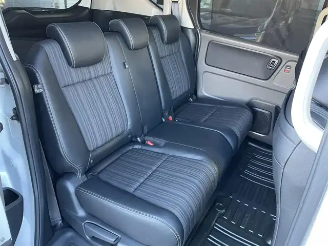 ホンダ フリード＋ ハイブリット EX 東京都 2018(平30)年 7万km ホワイトオーキッドパール 純正ナビ　/バックカメラ　/Bluetooth　/CD　/DVD　/フルセグTV　/両側電動スライドドア　/レーダークルーズコントロールシステム　/ドライブレコーダー　/ETC　/純正アルミホイール　/フロアマット　/純正LED/ホンダセンシング/ABS/横滑り防止装置/レーンアシスト/衝突被害軽減システム