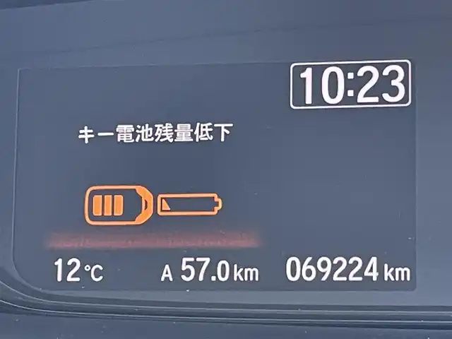 ホンダ フリード＋ ハイブリット EX 東京都 2018(平30)年 7万km ホワイトオーキッドパール 純正ナビ　/バックカメラ　/Bluetooth　/CD　/DVD　/フルセグTV　/両側電動スライドドア　/レーダークルーズコントロールシステム　/ドライブレコーダー　/ETC　/純正アルミホイール　/フロアマット　/純正LED/ホンダセンシング/ABS/横滑り防止装置/レーンアシスト/衝突被害軽減システム