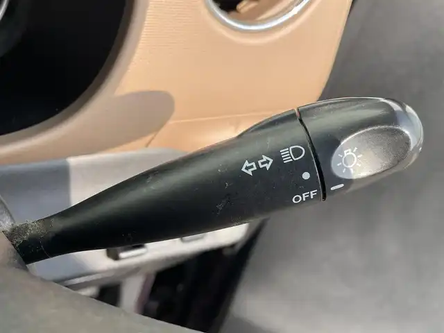 ダイハツ ミラ ココア プラスX 福岡県 2017(平29)年 6.8万km プラムブラウンクリスタルマイカ ・ルーフレール　/・社外ナビ（ＭＤＶ－７０１）/・フルセグＴＶ　/・ＥＴＣ　/・キーレスエントリー　/・Ｂｌｕｅｔｏｏｔｈ　/・ＣＤ／ＤＶＤ再生　/・ＵＳＢ　/・ＳＤ　/・アイドリングストップ　/・￥ＩＳＯＦＩＸ　/・パワーウインドウ　/・電格ミラー