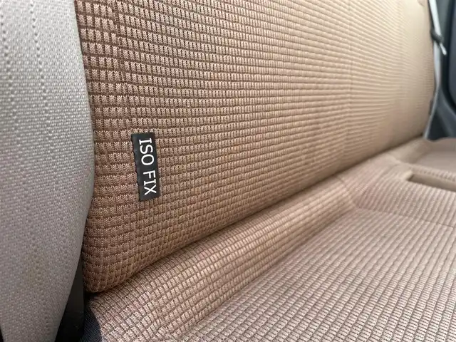 ダイハツ ミラ ココア プラスX 福岡県 2017(平29)年 6.8万km プラムブラウンクリスタルマイカ ・ルーフレール　/・社外ナビ（ＭＤＶ－７０１）/・フルセグＴＶ　/・ＥＴＣ　/・キーレスエントリー　/・Ｂｌｕｅｔｏｏｔｈ　/・ＣＤ／ＤＶＤ再生　/・ＵＳＢ　/・ＳＤ　/・アイドリングストップ　/・￥ＩＳＯＦＩＸ　/・パワーウインドウ　/・電格ミラー