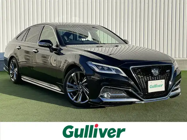 トヨタ クラウン RS 香川県 2021(令3)年 3万km プレシャスブラックパール トヨタセーフティセンス/・プリクラッシュセーフティ（PCS）/・レーダークルーズコントロール（全車速追従機能付）/・レーントレーシングアシスト（LTA）/・アダプティブハイビームシステム（AHS)/・ロードサインアシスト（RSA）/・発進遅延告知機能（DMTM）/・アドバンスドパーク/純正12.3型ナビ/(Bluetooth/FM/AM)/フルセグTV/全席シートヒーター/ステアリングヒーター　/革巻きステアリング/LEDライト/オートハイビーム/オートライト