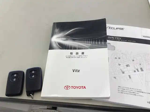 トヨタ ヴィッツ F スマイルエディション 千葉県 2012(平24)年 1.5万km ホワイトパールクリスタルシャイン 社外ナビゲーション/ワンセグ/CD/Bluetooth/プッシュスタートEg/スマートキー/ドライブレコーダー