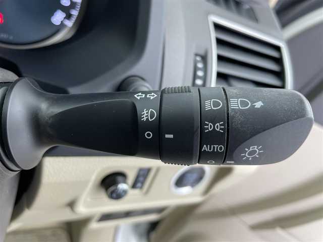 トヨタ ランドクルーザー プラド TX Lパッケージ 富山県 2018(平30)年 3.1万km ホワイトパールクリスタルシャイン モデリスタエアロ/ルーフレール/4WD/トヨタセーフティセンス/・プリクラッシュセーフティ/・レーンディパーチャーアラート/・レーダークルーズコントロール/・オートマチックハイビーム/クリアランスソナー/社外8インチナビ/・バックカメラ/・フルセグTV/BT/CD/DVD/ベージュ革シート/前席シートベンチレーション/前席シートヒーター/前席パワーシート/電動格納サードシート/純正19インチAW/LEDヘッドライト/フォグランプ/ETC/エアバックW/サイド/カーテン/スペアキー×１/取扱説明書/保証書
