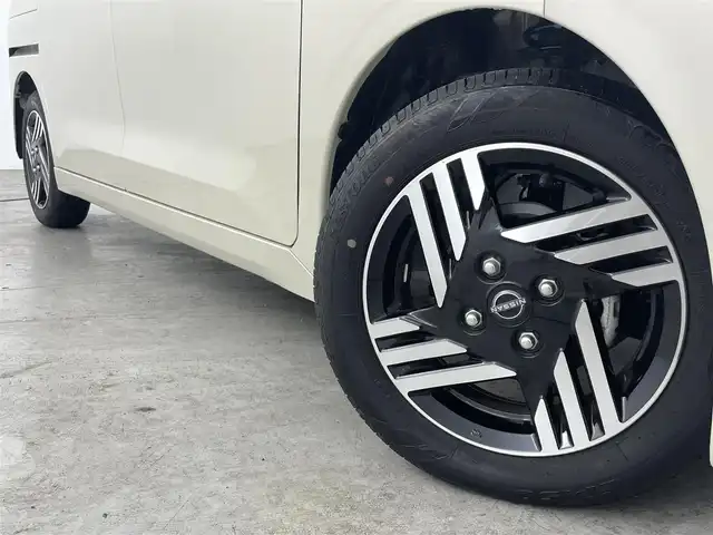 日産 ルークス ハイウェイスター X 福島県 2024(令6)年 0.2万km フローズンバニラパール 安全サポート/・インテリジェントエマージェンシーブレーキ/・踏み間違い衝突防止アシスト/・車線逸脱警報/プロパイロット/・先行車追従機能/・プロパイロットパーキング/・ハンドル支援機能/純正メモリナビ/型番:MM223D-L/・AM/FM/CD/DVD/BT/HDMI/フルセグTV/・全方位/バック/フロント/サイドカメラ/パワースライドドア/プッシュスタート/・スマートキー/純正AW/LEDヘッドライト/・オートライト/・オートハイビーム/アイドリングストップ/純正フロアマット