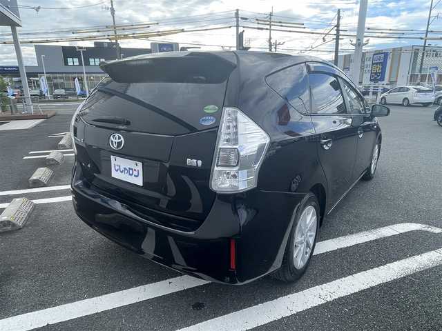 トヨタ プリウス α S 熊本県 2012(平24)年 8.3万km ブラック (株)IDOMが運営する【じしゃロン熊本店】の自社ローン専用車両になります。こちらは現金またはオートローンご利用時の価格です。自社ローンご希望の方は別途その旨お申付け下さい/ALPINE製SDナビ【VIE-X066】/　（フルセグTV・DVD・CD・AM/FM）/バックカメラ/ETC/ステアリングスイッチ/ドアバイザー/ISOFIX/電動格納ウィンカーミラー/カーテンエアバック/純正フロアマット