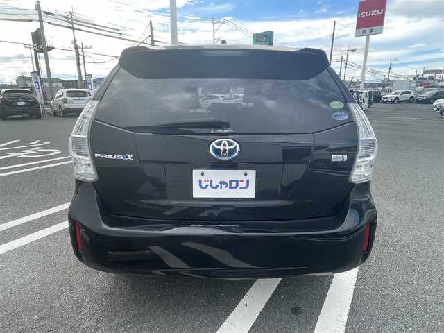 トヨタ プリウス α S 熊本県 2012(平24)年 8.3万km ブラック (株)IDOMが運営する【じしゃロン熊本店】の自社ローン専用車両になります。こちらは現金またはオートローンご利用時の価格です。自社ローンご希望の方は別途その旨お申付け下さい/ALPINE製SDナビ【VIE-X066】/　（フルセグTV・DVD・CD・AM/FM）/バックカメラ/ETC/ステアリングスイッチ/ドアバイザー/ISOFIX/電動格納ウィンカーミラー/カーテンエアバック/純正フロアマット