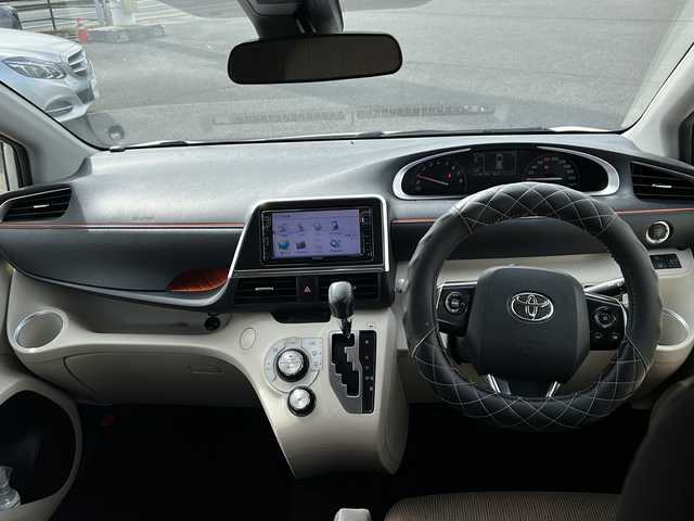 トヨタ シエンタ G 鹿児島県 2015(平27)年 4.1万km ホワイトパールクリスタルシャイン ナビ/TV/Bluetooth接続/バックカメラ/両側パワースライドドア/モデリスタエアロ/社外アルミホイール/レーンキープアシスト/横滑り防止装置/衝突被害軽減システム/スマートキー/プッシュスタート/アイドリングストップ
