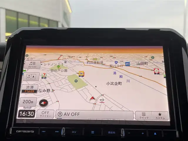 スズキ クロスビー HYBRID MX 東京都 2018(平30)年 5.9万km ミネラルグレーM スズキセーフティーサポート/・デュアルセンサーブレーキサポート/・誤発進抑制機能/・車線逸脱警報機能/・ハイビームアシスト/ナビ　/・フルセグTV/FM/AM/・Bluetooth/DISC/SD/バックカメラ/ドライブレコーダー/アイドリングストップ/純正16インチアルミホイール/純正フロアマット/シートヒーター/フルオートエアコン/スマートキー/プッシュスタート/リアプライバシーガラス/ETC