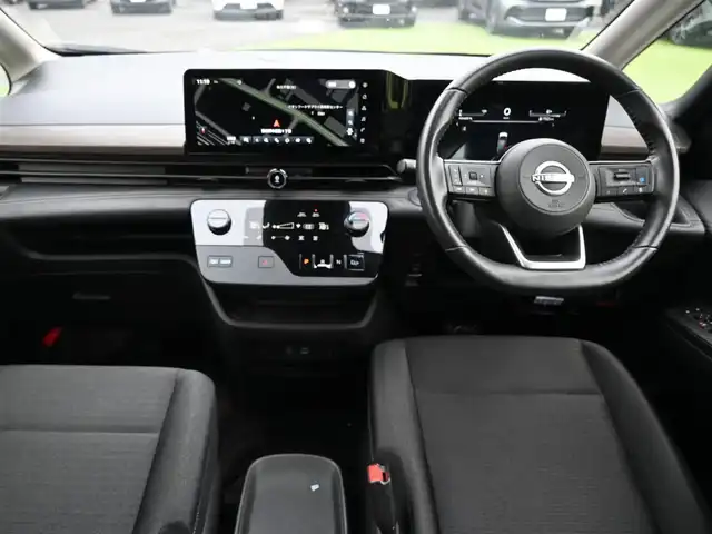 日産 セレナ e－パワー ハイウェイスター V 千葉県 2023(令5)年 4.3万km プリズムホワイト エマージェンシーブレーキ/プロパイロット/インテリジェントクルーズコントロール/インテリジェントルームミラー/ワイヤレス充電/ハンズフリー両側パワースライドドア/純正コネクトナビ/地デジTV/【Bluetooth接続】/【Apple CarPlay　Android Auto対応】/アラウンドビューモニター/革巻きステアリング/ステアリングスイッチ/ETC（2.0）/LEDヘッドライト/フォグライト/ウインカーミラー/コーナーセンサー/純正16インチアルミホイル/サイド/カーテンエアバッグ/インテリジェントキー