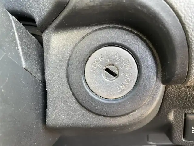 日産 エクストレイル 20Xt 道央・札幌 2009(平21)年 18.1万km ダイヤモンドブラック ・４WD/・SDナビ/・フルセグTV/・バックカメラ/・Bluetooth/・全席シートヒーター/・クルーズコントロール/・ドライブレコーダー/・エンジンスターター/・ETC/・フォグランプ/・VDC（横滑り防止）/・HID/・撥水シート