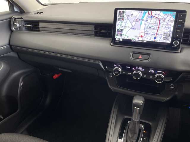 ホンダ ヴェゼル ハイブリッド e:HEV X 新潟県 2024(令6)年 3.6万km プラチナホワイトパール ワンオーナー/ホンダセンシング/　●衝突軽減ブレーキ（CMBS）/　●先行車発進お知らせ機能/　●標識認識機能/　●アダプティブクルーズコントロール（ACC）/　●車線維持支援システム（LKAS）/　●誤発進抑制機能/純正ナビ/バックカメラ/フルセグTV/CD/DVD再生機能/ビルトインETC/前後ドライブレコーダー/オートライト/オートハイビーム/LEDヘッドライト/革巻きステアリング/ステアリングスイッチ/パドルシフト/社外AW（スタッドレス付）積込み/純正フロアマット