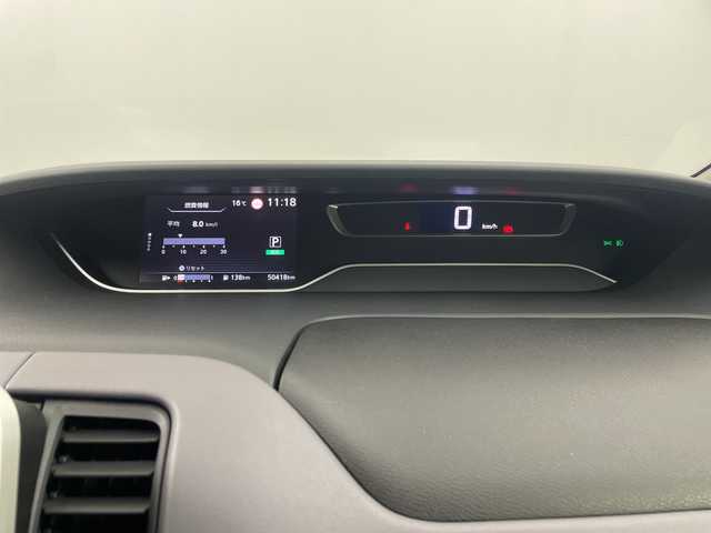 日産 セレナ ハイウェイスター V 埼玉県 2021(令3)年 5.1万km ブリリアントホワイトパール 純正ナビ/フルセグテレビ/全方位カメラ/純正フリップダウンモニター/両側パワースライドドア/プロパイロット/ビルトインETC/前方ドライブレコーダー/デジタルインナーミラー/ブラインドスポットモニター/レーダークルーズコントロール/衝突被害軽減ブレーキ/クリアランスソナー/電子パーキングシステム/ブレーキホールド/プッシュスタート/オートLEDライト/純正フロアマット/純正16インチアルミホイール