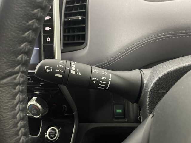 日産 セレナ ハイウェイスター V 埼玉県 2021(令3)年 5.1万km ブリリアントホワイトパール 純正ナビ/フルセグテレビ/全方位カメラ/純正フリップダウンモニター/両側パワースライドドア/プロパイロット/ビルトインETC/前方ドライブレコーダー/デジタルインナーミラー/ブラインドスポットモニター/レーダークルーズコントロール/衝突被害軽減ブレーキ/クリアランスソナー/電子パーキングシステム/ブレーキホールド/プッシュスタート/オートLEDライト/純正フロアマット/純正16インチアルミホイール