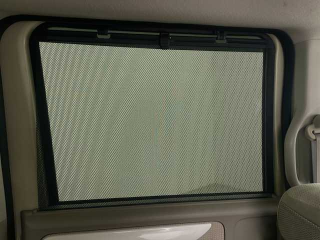 ホンダ Ｎ ＢＯＸ G Lパッケージ 鹿児島県 2016(平28)年 5.8万km プレミアムアイボリーパール2トーン 社外ナビ/（CD/BT/フルセグTV）/バックカメラ/アイドリングストップ/片側パワスラ/ステアリングスイッチ/スマートキー/プッシュスタート/ビルトインETC/チップアップシート/保証書、取説/スペアキー/純正フロアマット