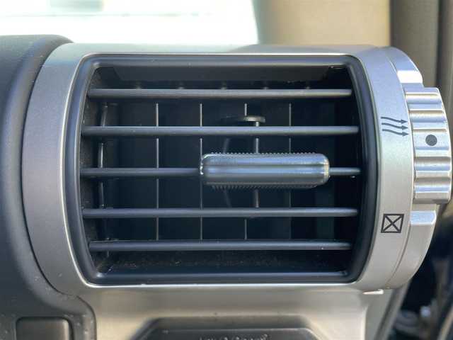 トヨタ ＦＪクルーザー ブラックカラーパッケージ 群馬県 2013(平25)年 12.5万km ブラック/ホワイト ワンオーナー/社外リフトアップ(3インチ)/社外ルーフ作業灯/社外リア作業灯/クルーズコントロール/アクティブトラクションコントロール/リアパーキングセンサー/純正ナビ（NSZT-W62G）/フルセグTV/CD/DVD/Bluetooth/バックカメラ/ETC/リモコンキー/スペアキー/社外16インチAW/背面タイヤ/純正フロアマット/W/サイド/カーテンエアバッグ/ABS/保証書/取扱説明書