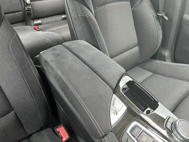 ＢＭＷ ５２３ｉ Mスポーツ 福岡県 2016(平28)年 5.6万km サファイアブラックP サンルーフ/アダプティブクルーズコントロール/3Ddesignマフラー/インテリジェントセーフティ/レーンディパーチャーウォーニング/純正ナビ/フルセグTV/バックカメラ/Bluetooth/オートライト/ステアリングスイッチ/パドルシフト　/前席パワーシート　/純正１８インチアルミホイール　/ミラー一体型ＥＴＣ/取扱説明書/保証書