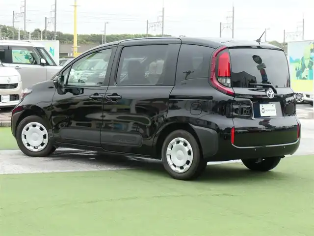 トヨタ シエンタ G 千葉県 2022(令4)年 2.5万km ブラック Toyota Safety Sense/・プリクラッシュセーフティ/・レーンディパーチャーアラート/・オートハイビーム/・レーダークルーズコントロール/ヘッドアップディスプレイ/両側パワースライドドア/ディスプレイオーディオ/純正地デジTV/【Bluetooth接続】/バックカメラ/ETC/LEDヘッドライト/ウインカーミラー/クリアランスソナー/サイド/カーテンエアバッグ/スマートキー