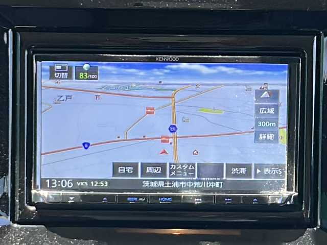 三菱 デリカＤ：２ ハイブリッドMX 茨城県 2021(令3)年 5.5万km ピュアホワイトP ワンオーナー/KENWOOD製SDナビ/CD/DVD/Bluetooth/フルセグTV/シートヒーター/純正15インチアルミホイール/LEDヘッドライト/純正フロアマット/片側パワースライドドア/レーンキープアシスト/衝突軽減システム/保証書/取扱説明書/記録簿