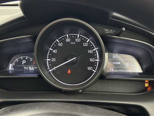 マツダ デミオ XD 宮城県 2019(平31)年 7.5万km ジェットブラックマイカ 禁煙車/i-ACTIVESENSE/・衝突軽減ブレーキ/・レーンキープアシスト/・ブラインドスポットモニター/・リアパーキングセンサー/マツダコネクトナビ/・CD.DVD.SD.BT.USB.AUX/バックモニター/ビルトインETC/社外ドライブレコーダー（FR）/アイドリングストップ/横滑り防止装置/プッシュスタート/スマートキー2個/ステアリングスイッチ/MTモード付AT/オートライト/純正15インチアルミホイール/純正フロアマット