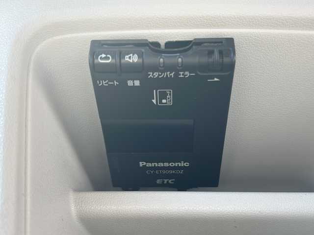 フォルクスワーゲン アップ！ ハイアップ！ 山口県 2013(平25)年 7.4万km 赤 禁煙車/リモコンキー/ETC/前後ドライブレコーダー/ポータブルメモリナビ/(DTV/SD)/シートヒーター/マニュアルエアコン/純正アルミホイール/パワーウィンドウ/フロアマット/横滑り防止装置/保証書/取扱説明書