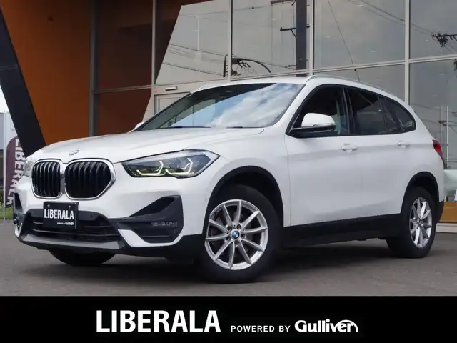 ＢＭＷ Ｘ１ xDrive 18d 岐阜県 2020(令2)年 5.6万km 白 コンフォートパッケージ/メーカーナビ/ Bluetooth CD DVD FM AM USB/ドライビング・アシスト/レーン・ディパーチャー・ウォーニング（車線逸脱警告システム）/前車接近警告機能/衝突回避・被害軽減ブレーキ/バーキングアシスト/リアビューカメラ/ルーフレール/パワーシート/パワーバックドア