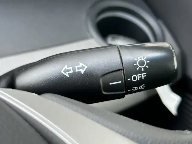 ホンダ フリード ハイブリット ジャストセレクション 宮崎県 2014(平26)年 9.7万km プレミアムスパークルブラックパール /ナビ(VXM-155VSi)//TV/CD/DVD/Bluetooth//ビルトインETC//クルーズコントロール//バックカメラ//両側パワースライドドア//純正フロアマット//純正アルミホイール//ドアバイザー//電格ウィンカーミラー//ステアリングスイッチ//オートライト
