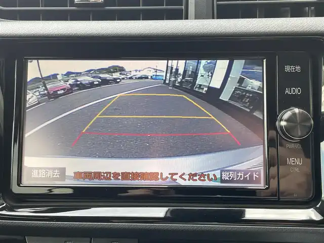 トヨタ アクア S スタイルブラック 佐賀県 2017(平29)年 5.1万km シルバーマイカM トヨタセーフティセンスC/・プリクラッシュセーフティ　/・レーンディパーチャーアラート　/・オートマチックハイビーム　/純正SDナビ　/・バックカメラ　/・フルセグTV/BT/CD/DVD/TVキャンセラー/プッシュスタート　/オートライト　/ヘッドライトレベライザー