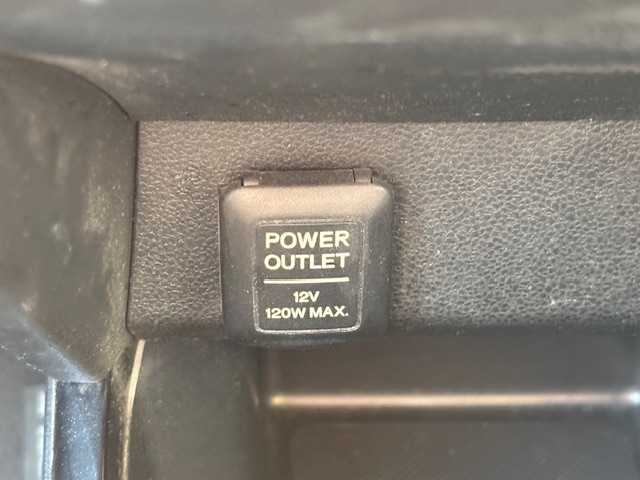 ホンダ フィット シャトル ハイブリッド スマートセレファインライン 宮城県 2013(平25)年 12.1万km クリスタルブラックパール 登録時走行距離120926km/SDナビ/CD/AM/FM/アイドリングストップ/横滑り防止/ETC/ステアリングリモコン/シートヒーター/寒冷地仕様/クルーズコントロール/オートライト/プッシュスタート/スマートキー/バックカメラ/純正フロアマット/フォグランプ