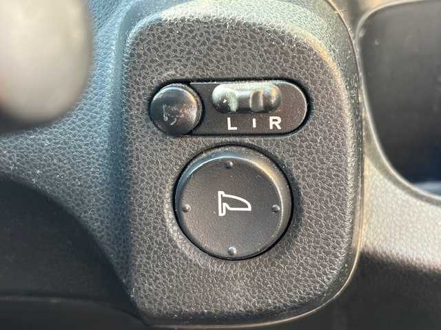 ホンダ フィット シャトル ハイブリッド スマートセレファインライン 宮城県 2013(平25)年 12.1万km クリスタルブラックパール 登録時走行距離120926km/SDナビ/CD/AM/FM/アイドリングストップ/横滑り防止/ETC/ステアリングリモコン/シートヒーター/寒冷地仕様/クルーズコントロール/オートライト/プッシュスタート/スマートキー/バックカメラ/純正フロアマット/フォグランプ