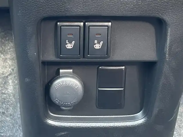 スズキ ハスラー HYBRID G 鹿児島県 2024(令6)年 0.1万km デニムブルー ガンメタリック 2トーン スズキセーフティサポート/レーダークルーズコントロール/CDプレイヤー/Bluetooth/LEDヘッドライト/前席シートヒーター/アイドリングストップ/オートエアコン/スマートキー/スペアキー×１