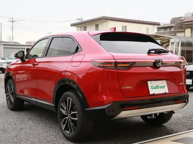 ホンダ ヴェゼル ハイブリッド e:HEV Z 千葉県 2025(令7)年 0.1千km プレミアムクリスタルレッドM 登録済未使用車/ホンダコネクトディスプレイ/ナビゲーション/フルセグTV/Bluetooth/AM/FM/USB/マルチビューカメラ/ホンダセンシング/BSI/ブラインドスポットインフォメーション/ハンズフリーアクセスパワーテールゲート/シートヒーター/ステアリングヒーター/ビルトインETC2.0/ハーフレザー/プレミアムオーディオ/純正18インチAW/レーダークルーズコントロール/パドルシフト/ワイヤレス充電/LEDヘッドライト/LEDフォグランプ/USB充電/スマートキー×2本/取説/保証書