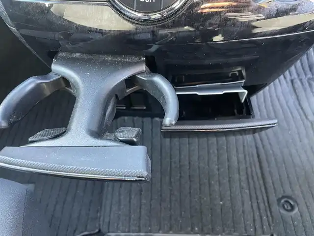 トヨタ エスティマ アエラス 新潟県 2013(平25)年 10.3万km ホワイトパールクリスタルシャイン スマートキー/プッシュスタート/両側パワースライドドア/純正ナビ(NSZT-W62G)/　CD/DVD/BT/フルセグ/バックカメラ/アルパインフリップダウンモニター/純正18インチアルミ/ETC/車高調/革巻きステアリング/ステアリングスイッチ/純正フロアマット/純正ドアバイザー/オートライト