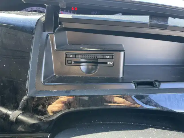 トヨタ エスティマ アエラス 新潟県 2013(平25)年 10.3万km ホワイトパールクリスタルシャイン スマートキー/プッシュスタート/両側パワースライドドア/純正ナビ(NSZT-W62G)/　CD/DVD/BT/フルセグ/バックカメラ/アルパインフリップダウンモニター/純正18インチアルミ/ETC/車高調/革巻きステアリング/ステアリングスイッチ/純正フロアマット/純正ドアバイザー/オートライト