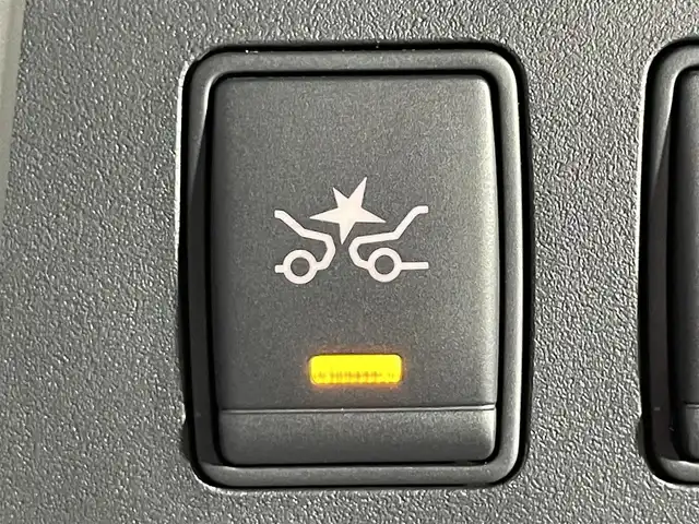 日産 セレナ HWS S HV Vセレ +Sefty Aセーフ 大阪府 2015(平27)年 6万km ダイヤモンドブラック 純正ナビ　全周囲カメラ　Bluetooth　フルセグTV　DVD再生　純正フリップダウンモニター　ドライブレコーダー　衝突軽減ブレーキ　両側パワースライドドア　クルーズコントロール　オートライト　LEDヘッドライト　スマートキー