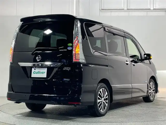 日産 セレナ HWS S HV Vセレ +Sefty Aセーフ 大阪府 2015(平27)年 6万km ダイヤモンドブラック 純正ナビ　全周囲カメラ　Bluetooth　フルセグTV　DVD再生　純正フリップダウンモニター　ドライブレコーダー　衝突軽減ブレーキ　両側パワースライドドア　クルーズコントロール　オートライト　LEDヘッドライト　スマートキー
