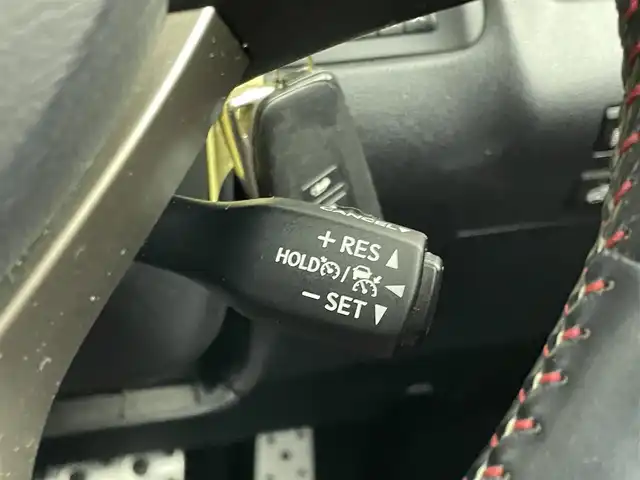 レクサス ＲＸ 300 Fスポーツ 埼玉県 2018(平30)年 6.3万km グラファイトブラックガラスフレーク サンルーフ　メーカーナビ　ＢＳＭ　ＨＵＤ　赤レザー　三眼ＬＥＤ　ビルトインＥＴＣ２．０　ドライブレコーダー　セーフティシステムプラス　レーダークルーズ　シートヒーター　ベンチレーション　ＡＣ１００Ｖ