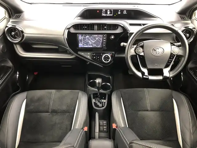 トヨタ アクア G GRスポーツ 愛知県 2019(平31)年 6.7万km ホワイトパールクリスタルシャイン プリクラッシュセーフティシステム/クルーズコントロール/純正ナビ【NSLN-W68】/Bluetooth/バックカメラ/ETC/LEDヘッドライト/オートライト/ハーフレザーシート/純正16インチAW