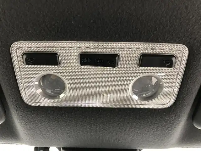 トヨタ アクア G GRスポーツ 愛知県 2019(平31)年 6.7万km ホワイトパールクリスタルシャイン プリクラッシュセーフティシステム/クルーズコントロール/純正ナビ【NSLN-W68】/Bluetooth/バックカメラ/ETC/LEDヘッドライト/オートライト/ハーフレザーシート/純正16インチAW