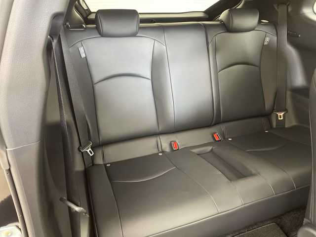 トヨタ ＧＲヤリス RZ ハイパフォーマンス 兵庫県 2025(令7)年 0.4万km プレシャスブラックパール ・4WD/・ナビパッケージ/・JBLプレミアムサウンドシステム/・ETC2.0/・8型ディスプレイオーディオ＆ナビ機能＆USB＆TV＆Miracast/・ナノイーX/・前席シートヒーター/・ステアリングヒーター/・トヨタセーフティーセンス/・プリクラッシュセーフティ/・レーントレーシングアシスト/・レーンディバチャーアラート（ステアリング制御機能付き）/・レーダークルーズコントロール/・オートマチックハイビーム/・ロードサインアシスト/・ブラインドスポットモニター/・安心降車アシスト/・クリアランスソナー/・カーボンルーフ（フィルム）/・GRロゴ入りカラードキャリパー（赤）/・純正18インチ鍛造アルミホイール（BBS製）/・本革巻き3本スポークステアリング（グレーステッチ）/・フロントフロアアンダーカバー/・プレミアムスポーツフロントシート/・ミラー型前後ドライブレコーダー/・純正GRフロアマット/・ステアリングスイッチ/・ドアバイザー/・LEDヘッドライト/・オートライト/・パドルシフト